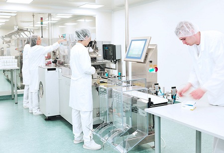  India Pharma Outlook Team